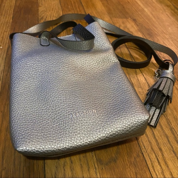 Kenneth Cole Reaction Purse - Picture 3 of 4